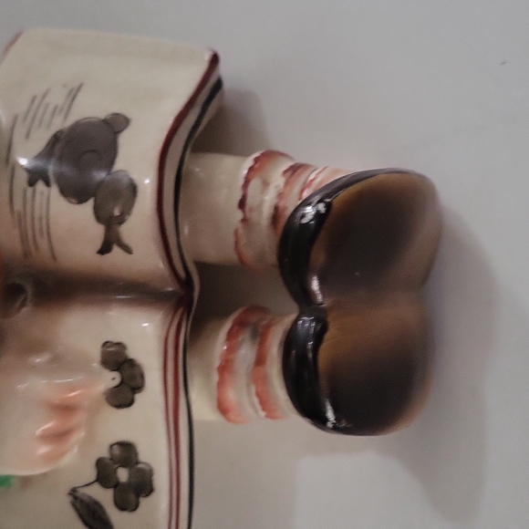 Goldcastle figurine multicolor girl reading a book made in Japan - Picture 6 of 15